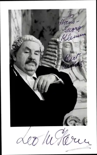 Foto Ak Schauspieler Leo McKern, Portrait, Autogramm