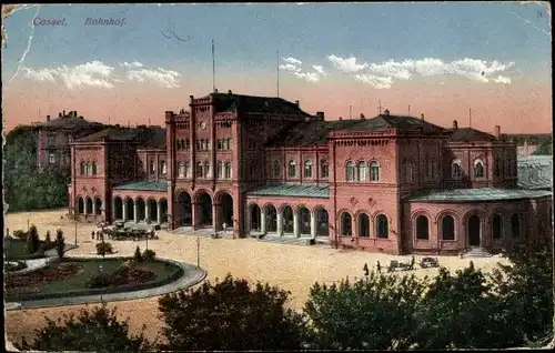 Ak Kassel in Hessen, Bahnhof, Straßenseite