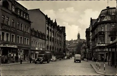 Ak Aue im Erzgebirge Sachsen, Straße der Befreiung, Hotel Blauer Engel