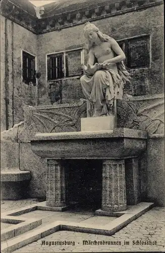 Ak Augustusburg im Erzgebirge, Märchenbrunnen im Schlosshof
