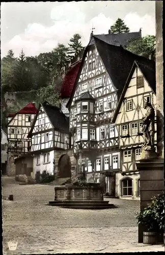 Ak Miltenberg am Main Unterfranken, historischer Marktplatz, Fachwerkhäuser