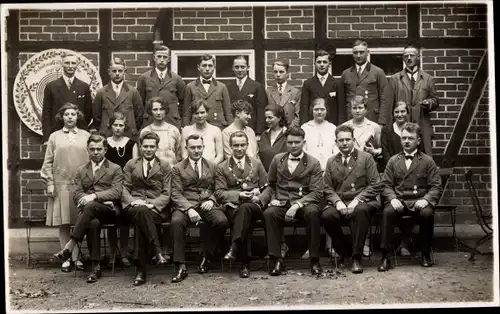 Foto Ak Hameln an der Weser Niedersachsen, Schützengilde, Mitglieder, Gruppenbild