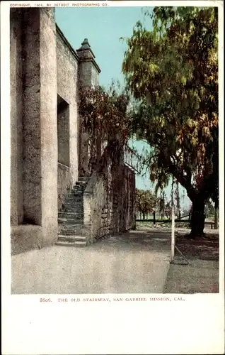 Ak San Gabriel Kalifornien USA, San Gabriel Archángel Mission, Die alte Treppe