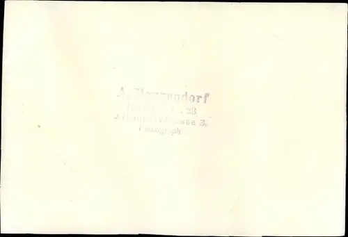 Foto Berlin, Mann auf einem Pferd, Portrait