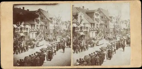 Stereo Foto Festumzug in einem Ort, Zuschauer