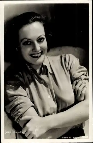 Ak Schauspielerin Joan Crawford, Portrait