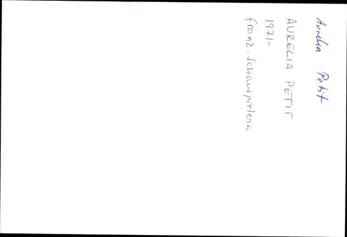 Foto Schauspielerin Aurélia Petit, Portrait, Autogramm