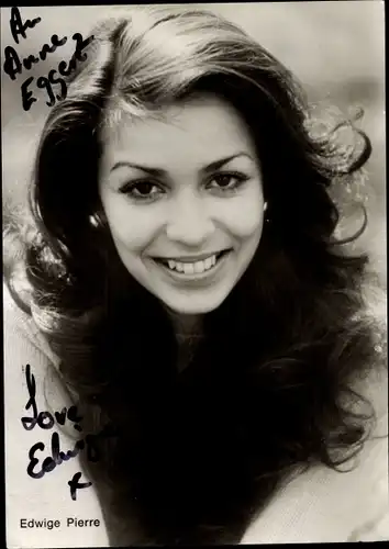 Ak Schauspielerin Edwige Pierre, Portrait, Autogramm