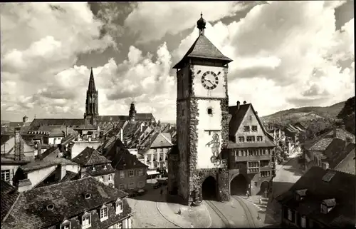 Ak Freiburg im Breisgau, Schwabentor, Münster