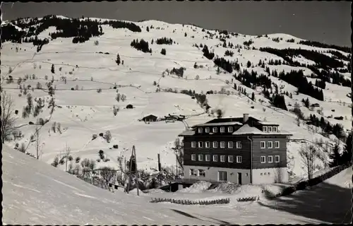 Ak Saalbach Hinterglemm in Salzburg, Dr. Karl Rennerhaus, Winter