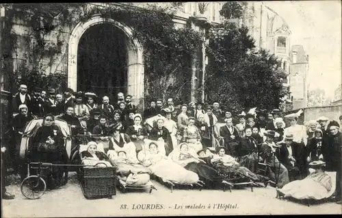 Ak Lourdes Hautes Pyrénées, Die Kranken im Krankenhaus