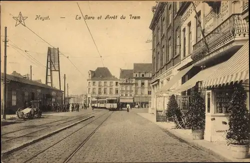 Ak Knokke Heist Heyst Knocke sur Mer Westflandern, Bahnhof und Straßenbahnhaltestelle