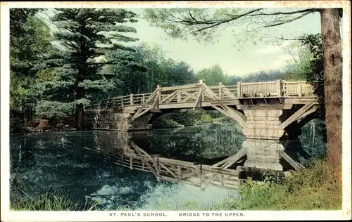 Ak New Hampshire USA, St. Pauls School, Brücke nach oben