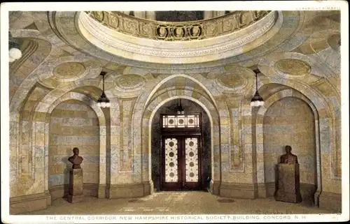 Ak Concord New Hampshire USA, Gebäude der New Hampshire Historical Society, der zentrale Korridor