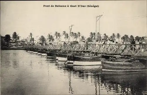 Ak Senegal, Bootsbrücke, a Guet N'Dar, Brücke