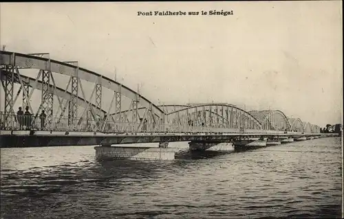 Ak Saint Louis Senegal, Blick auf die Faidherbe Brücke