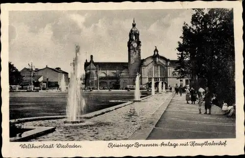 Ak Wiesbaden in Hessen, Reisinger Brunnen-Anlage, Hauptbahnhof