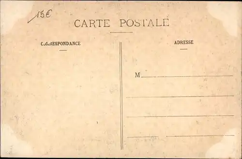 Ak Compiègne Oise, Hofdamen auf dem Weg zu den Tribünen