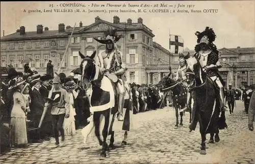 Ak Compiègne Oise, Die Damen des Marktes, Jeanne d'Arc