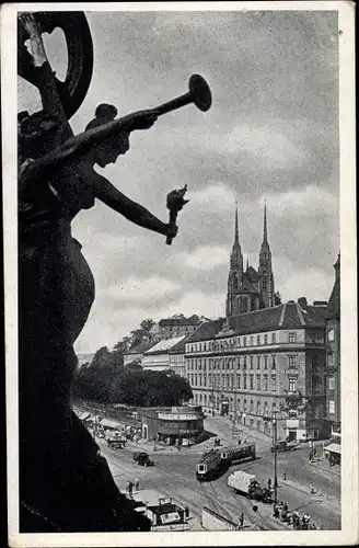 Ak Brno Brünn Südmähren, Bahnhof, Verkehr, Statue