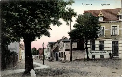 Ak Schwaan in Mecklenburg, Lagerstraße, Hotel Eisenbahnhalle