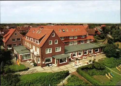 Ak Insel Baltrum in Ostfriesland, Hotel Dünenschlößchen, Außenansicht