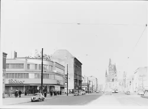 Foto Berlin Charlottenburg, Kaiser Wilhelm Gedächtniskirche, 1952