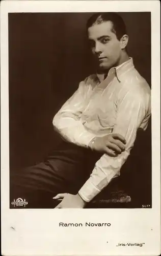 Ak Schauspieler Ramon Novarro, Portrait