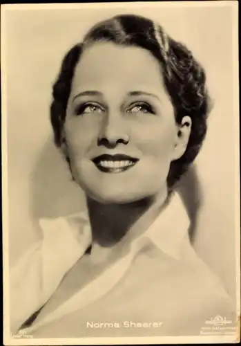 Ak Schauspielerin Norma Shearer, Portrait