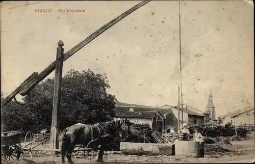 Ak Parroy Meurthe et Moselle, Vue interieure, Brunnen, Pferd