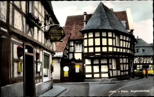 Ak Unkel am Rhein, Bügeleisenhaus, Fachwerk