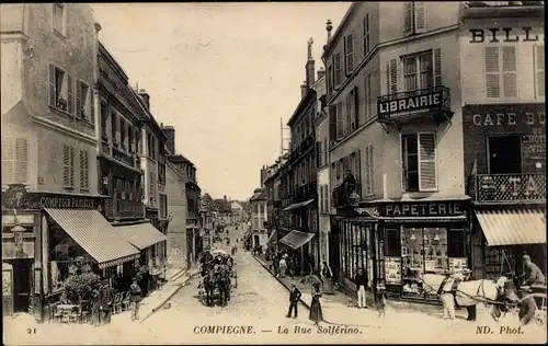 Ak Compiègne Oise, Rue Solferino