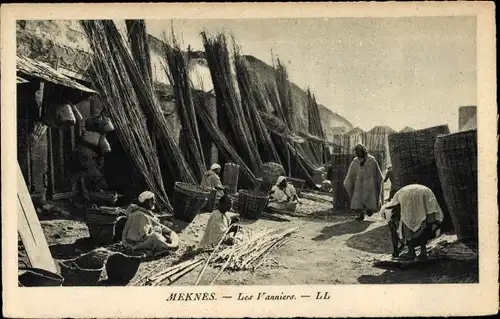 Ak Meknes Marokko, Les Vanniers, Korbflechter bei der Arbeit