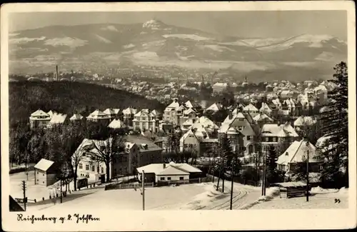 Ak Liberec Reichenberg Stadt, Blick gegen den Jeschken, Stadt im Winter