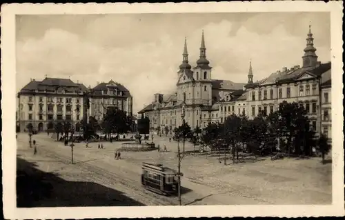 Ak Jihlava Iglau Region Hochland, Marktplatz, Straßenbahn