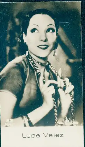 Sammelbild Schauspielerin Lupe Velez, Portrait, Halskette, Film-Bild Nr. 82