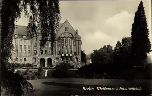 Ak Berlin Weißensee, Schwanenteich