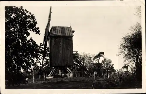 Ak Mont Cassel Nord, Le Moulin