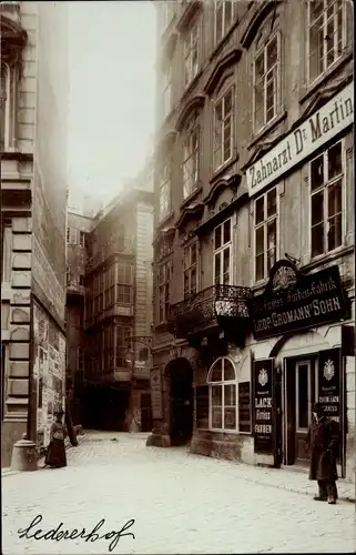 Foto Ak Wien 1 Innere Stadt, Ledererhof, Zahnarzt Dr. Martin, Farbenfabrik Leop. Gromann