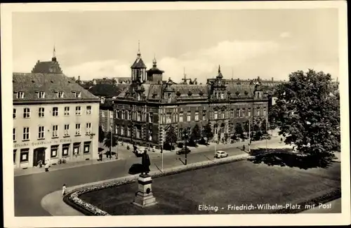 Ak Elbląg Elbing Westpreußen, Friedrich Wilhelm Platz mit Post, Denkmal, Gasthaus