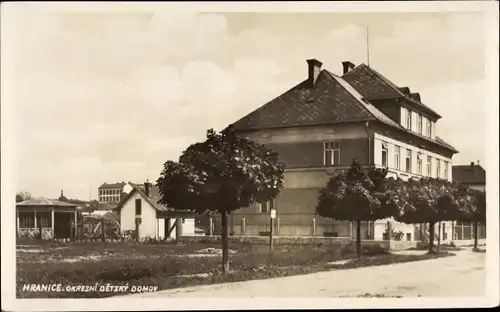 Ak Hranice na Moravě Mährisch Weißkirchen Region Olmütz, Okresni Detsky Domov, Ortspartie