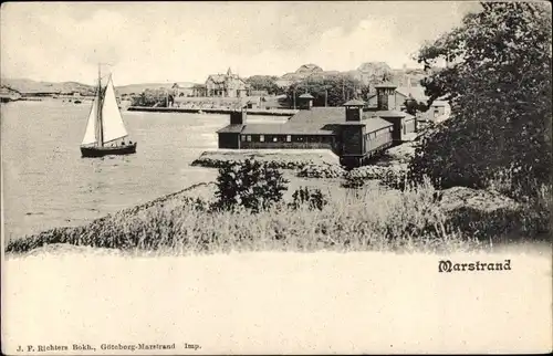 Ak Marstrand Schweden, Teilansicht, Badeanstalt, Segelboot