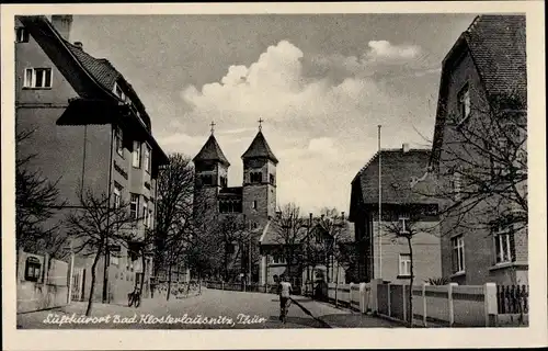 Ak Bad Klosterlausnitz in Thüringen, Straßenpartie, Kirche