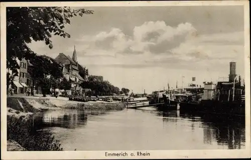 Ak Emmerich am Niederrhein, Hafenpartie, Teilansicht der Ortschaft