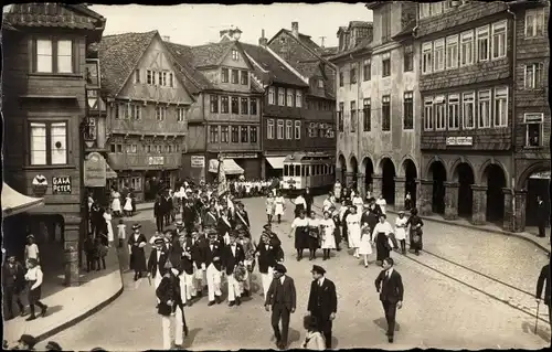 Foto Ak Wolfenbüttel in Niedersachsen, Festumzug in der Stadt