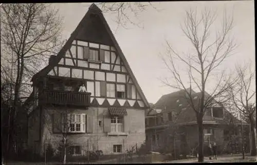 Foto Ak Potsdam, Wohnhaus, Villa, Fachwerkfassade