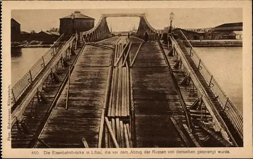 Ak Liepaja Libau Lettland, Eisenbahnbrücke, gesprengt von Russen, I WK