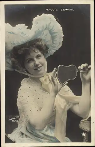 Ak Schauspielerin Maggie Seward, Portrait mit Handspiegel