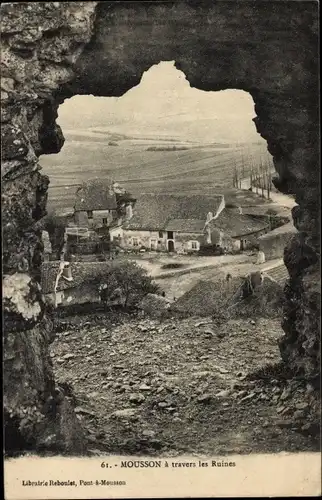 Ak Pont à Mousson Mussenbrück Lothringen Meurthe et Moselle, a travers les Ruines