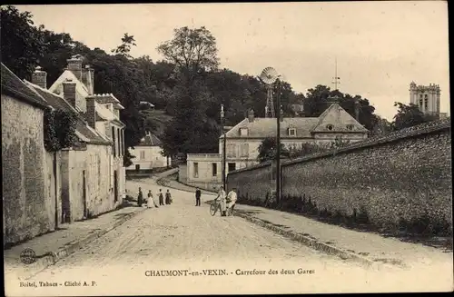 Ak Chaumont in Vexin Oise, Kreuzung der beiden Bahnhöfe